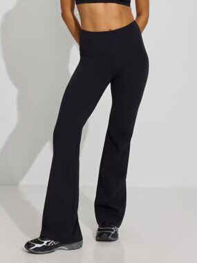 NWT Garage Active Flare Leggings